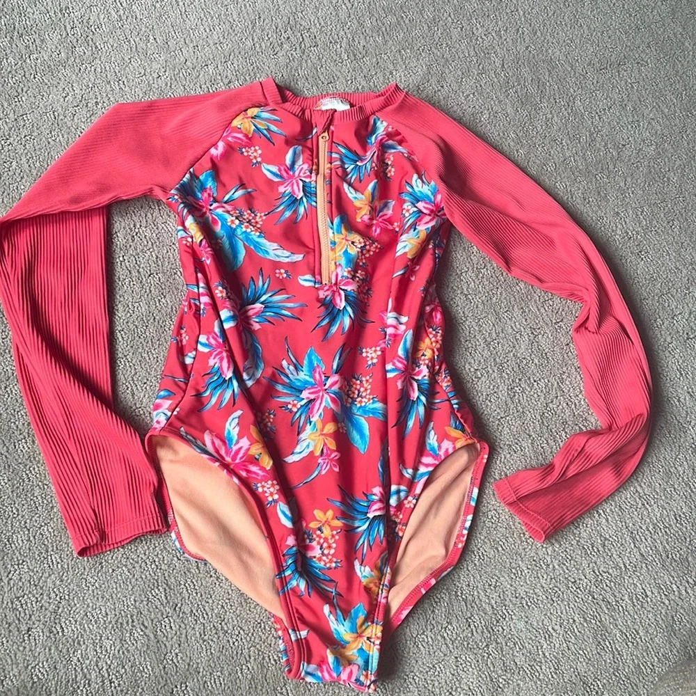 Swimsuit - Picture 1 of 1
